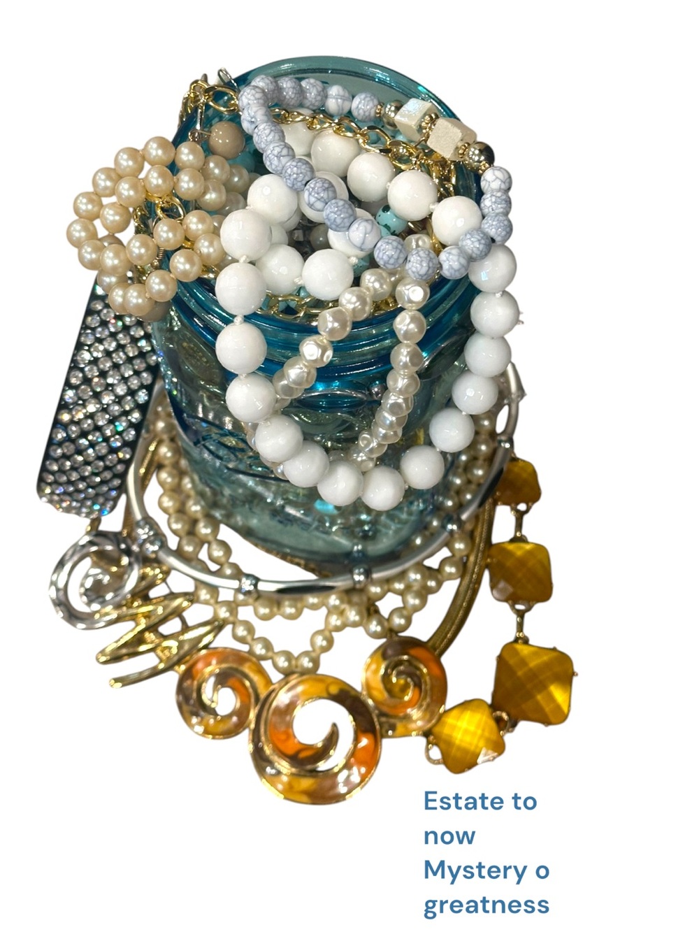 Estate to now Mixed lot  Jewelry - Pearls, metals, White Beads & Gold Accents - Picture 4 of 11